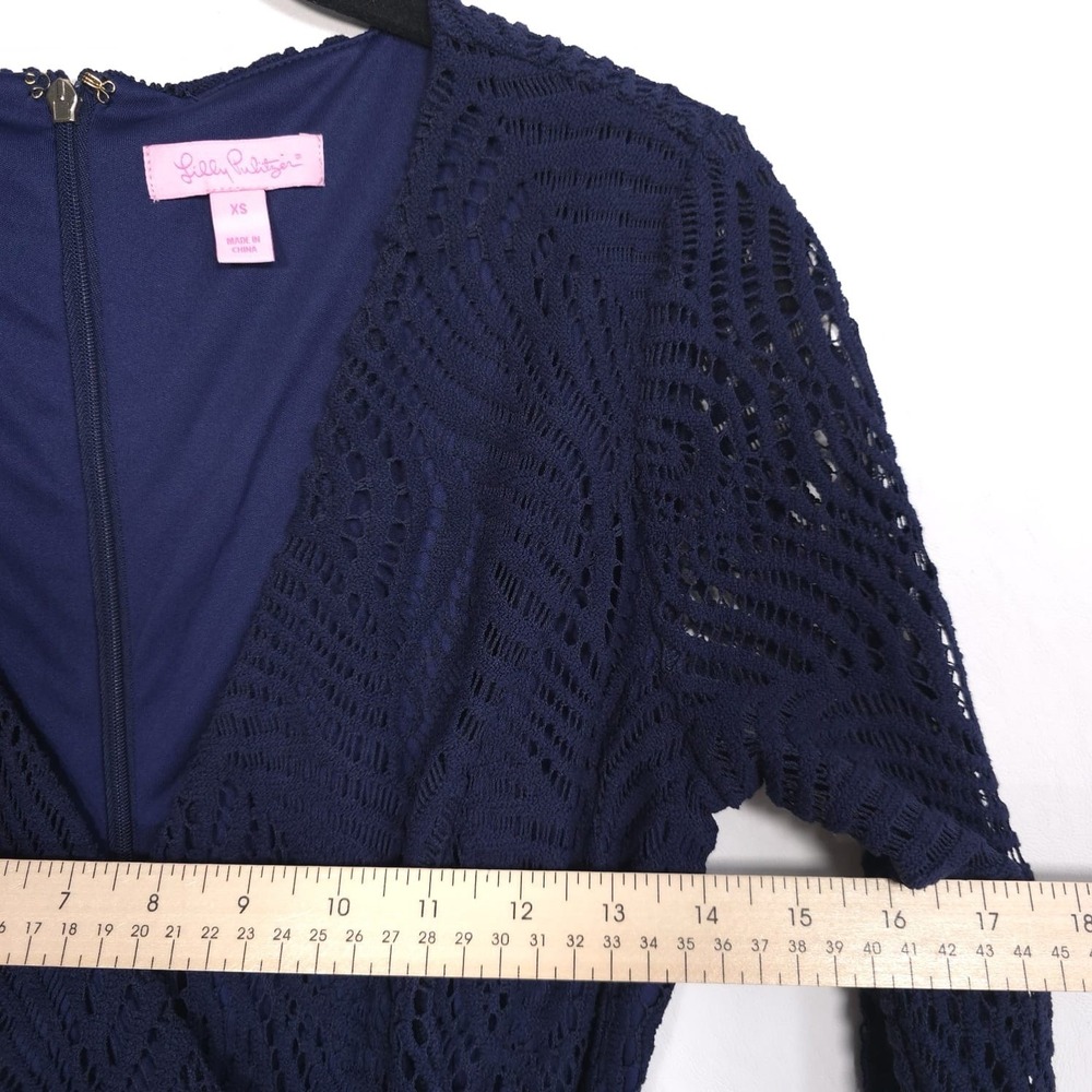Lilly Pulitzer Tiki Lace Wrap Romper Size XS True Navy Lace V-neck Long S 30688 - Picture 6 of 16